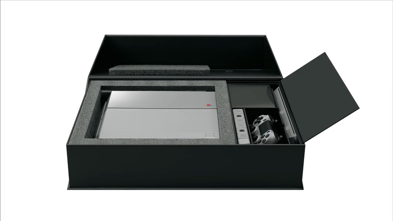 Illustration for article titled The 20th Anniversary Edition PlayStation 4 Is a Thing of Beauty